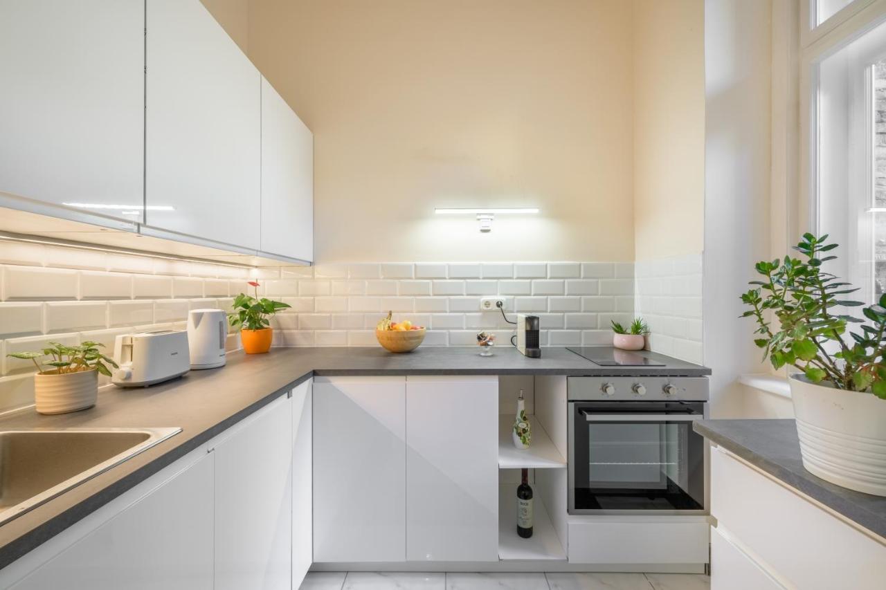Apartamento Seasons Andrassy Budapeste